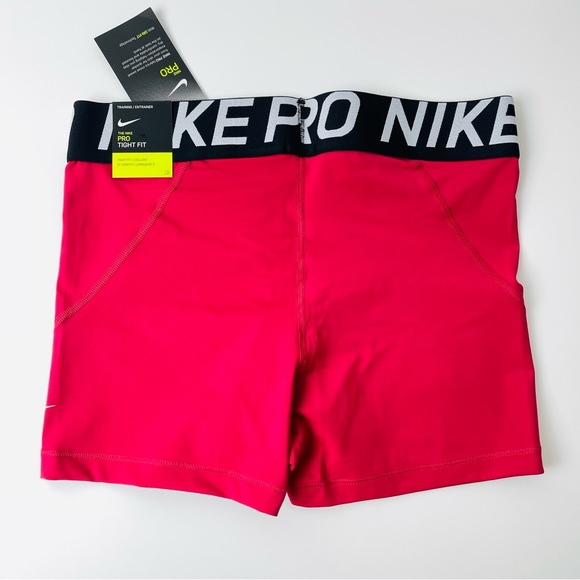 Nike | Women’s Nike Spandex’s shorts - Picture 2 of 6
